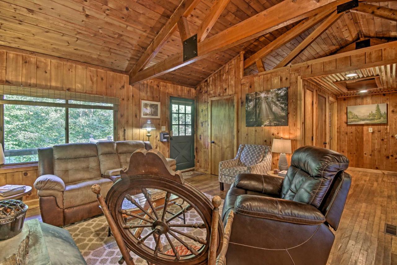 Secluded Stanardsville Cabin With 10 Acres And Hot Tub Exterior photo